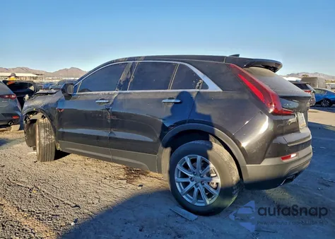 2021 Cadillac Xt4 Luxury z USA, uszkodzony, nr VIN 1GYAZAR41MF065961